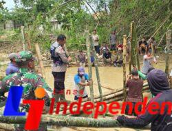 Polsek Batangan Bersama Forkopimcam Bergerak Cepat Tangani Jebolnya Tanggul Sungai Gandam