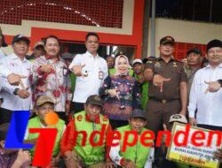 100 Becak Listrik dari Presiden Prabowo Diserahkan ke Pengayuh Becak Lansia di Jepara