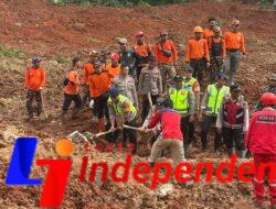 Brimob Polda Jateng dan Polresta Cilacap All Out Tangani Longsor Cibeunying, Teruskan Pencarian 20 Korban Hilang