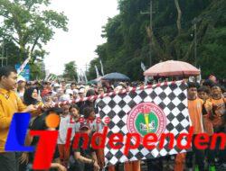 PGRI Banyuwangi Meriahkan HUT ke-80 & HGN 2025 Dengan Jalan Sehat di RTH Maron Genteng