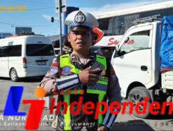 KEPADATAN TERJADI DI PELABUHAN KETAPANG, POLISI LAKUKAN REKAYASA ARUS UNTUK URAI KEMACETAN